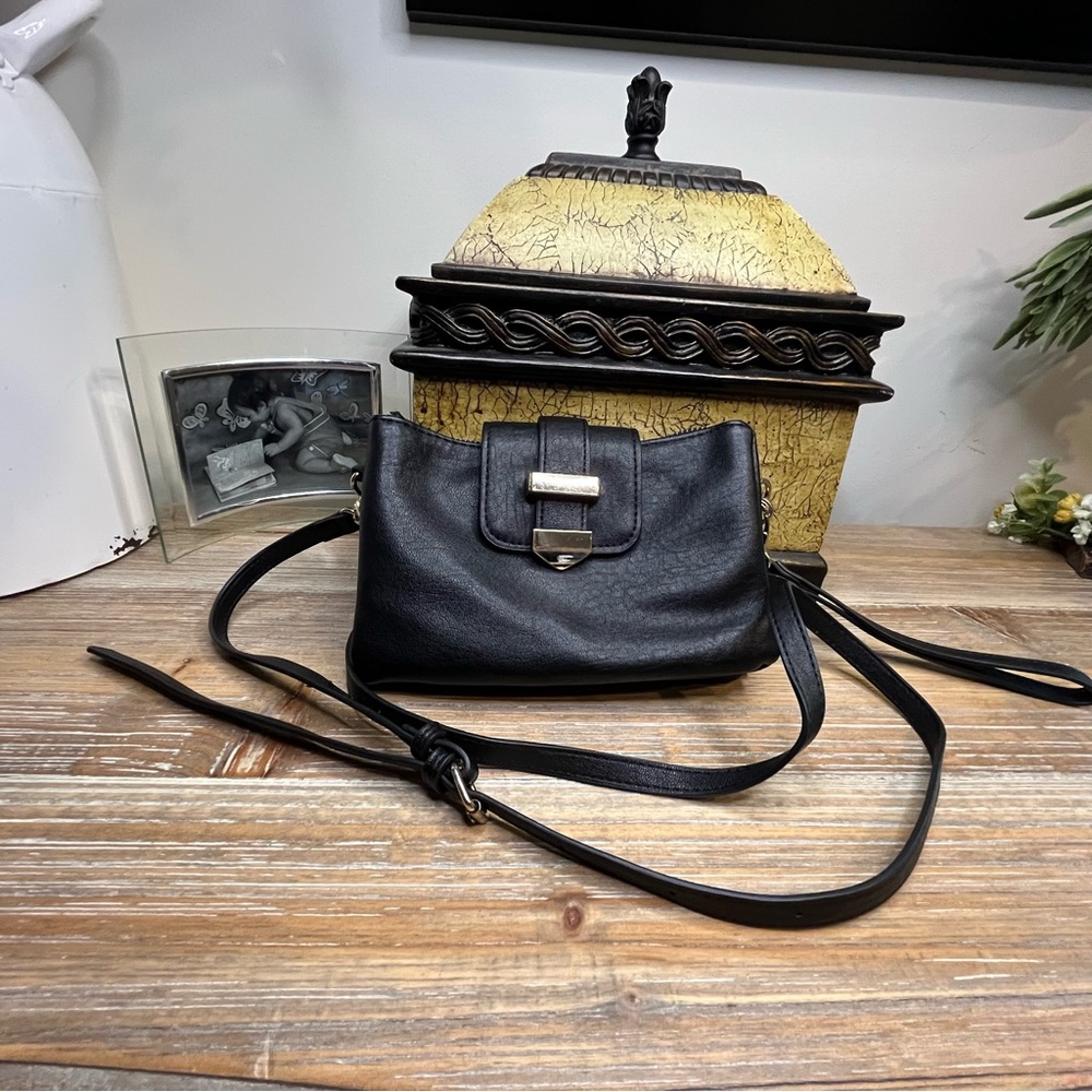 Miztique Black Vegan Leather Crossbody Bag Gold Hardware Buckle Detail - Picture 16 of 16